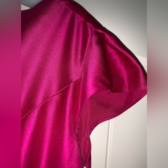 bright pink formal gown/dress - Picture 5 of 9